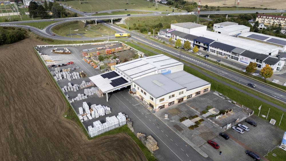 Všechno má svoje plusy a mínusy, říká majitel Stavebnin Škopek